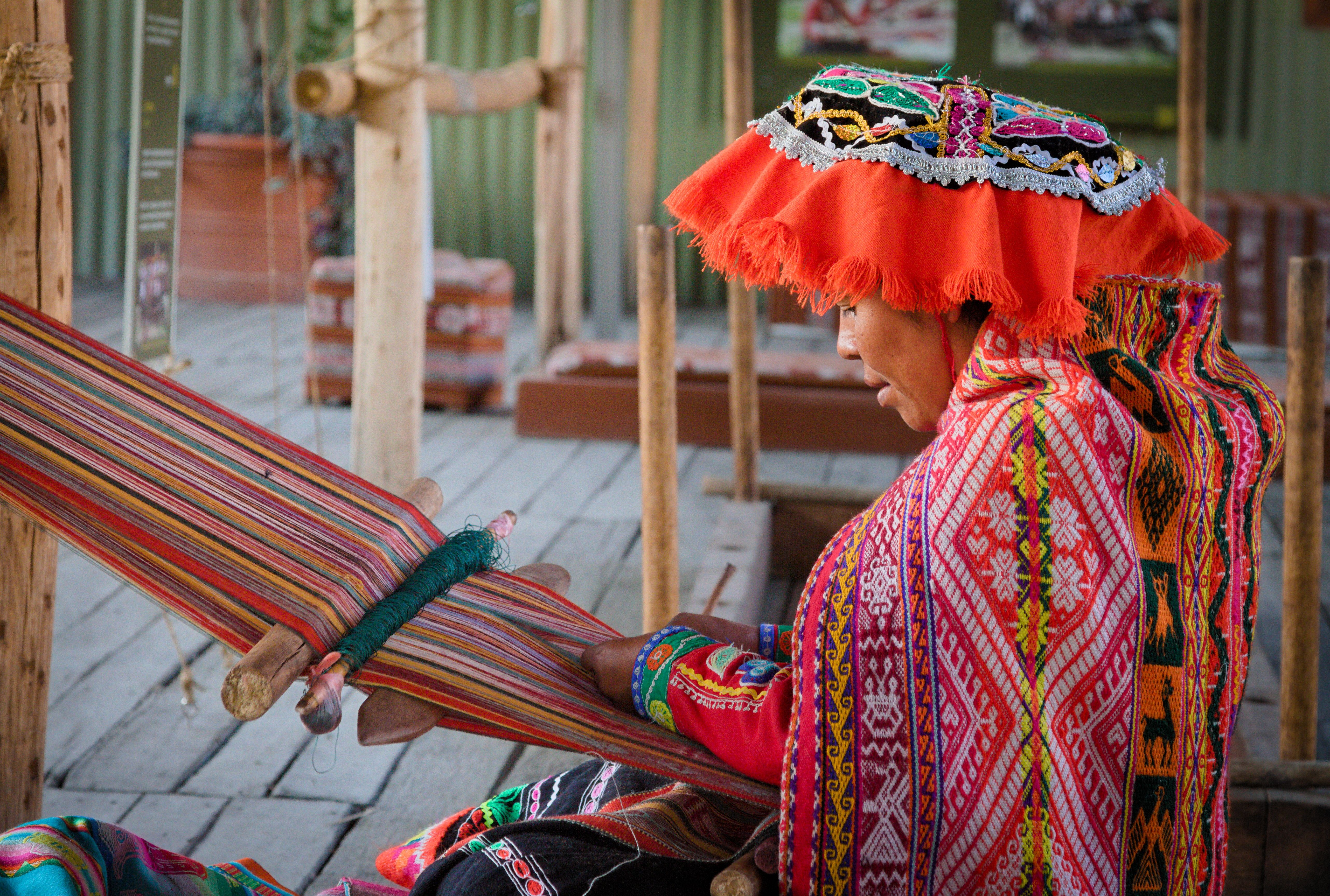 EXPLORA PERÚ